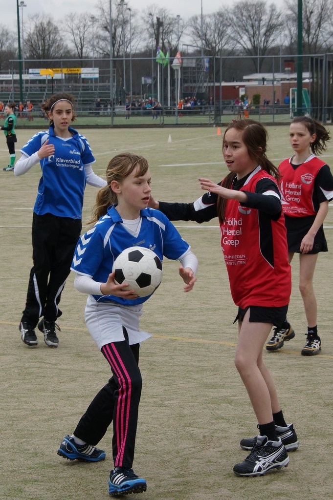 Korfbal D2  13 april-008.JPG